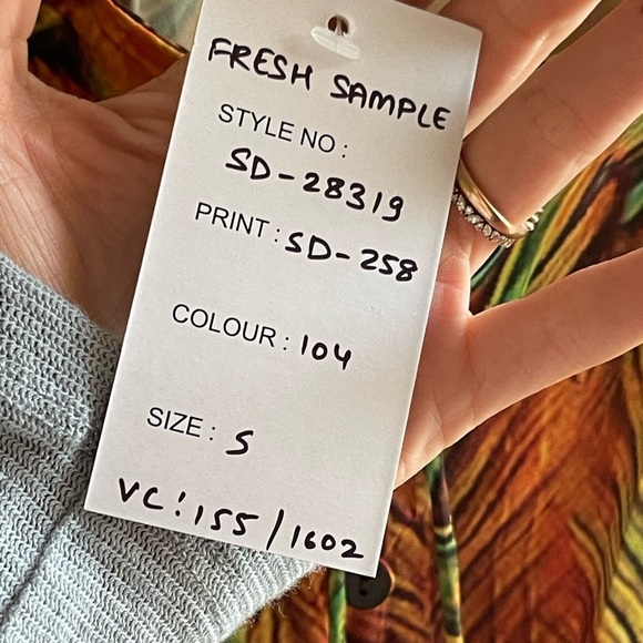 NWT Recente Sample Peacock Feather Print Boho Resort Dress with Tassels Small - Picture 5 of 7